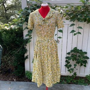 Vintage Summer Dress 1950’s Flower Print